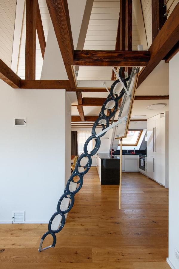 Berg & Berg Apartments - Spiez Self-Check-In Экстерьер фото